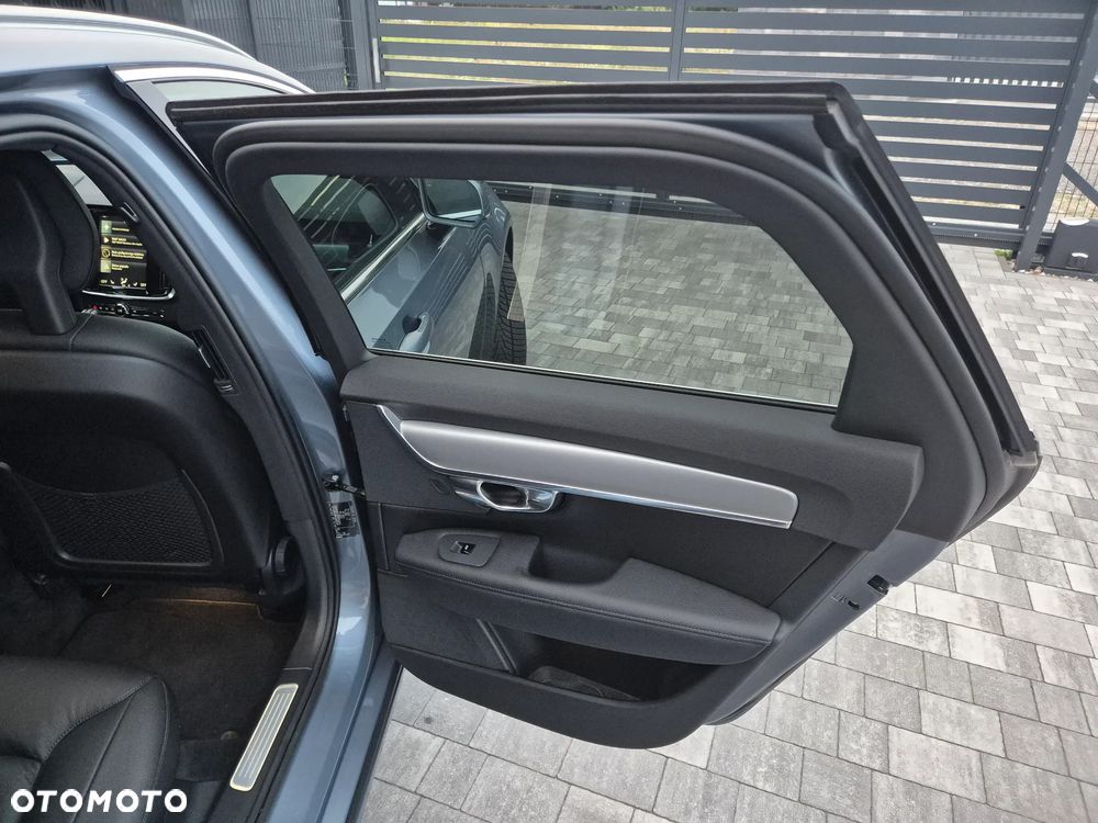 Volvo V90 D4 Geartronic Momentum - 13