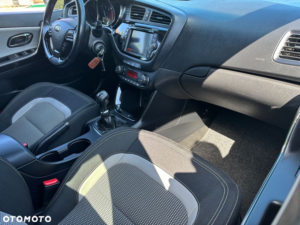 Kia Ceed 1.6 CRDi 128 Spirit - 5