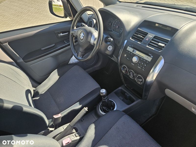 Suzuki SX4 1.6 VVT 4x4 Comfort - 6