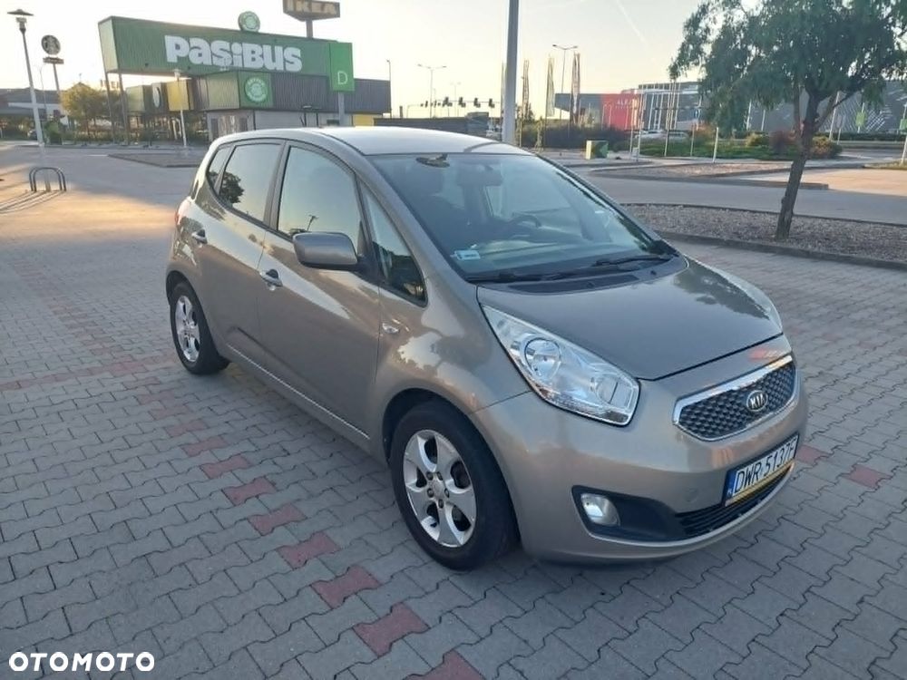 Kia Venga 1.4 CRDi L - 2