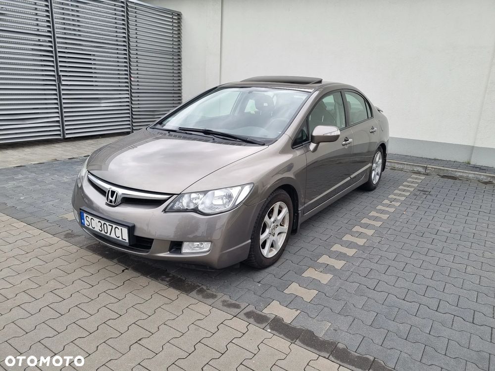 Honda Civic 1.8 Executive - 3