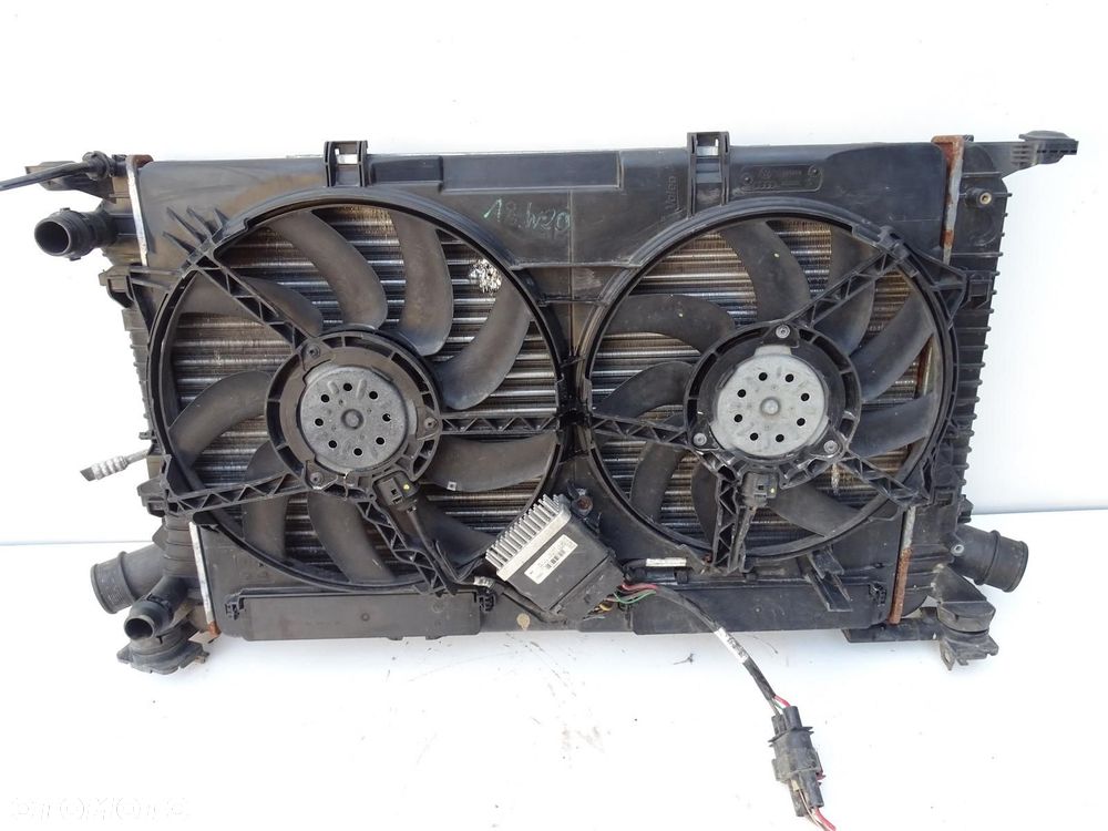 KPL CHŁODNIC INTERCOOLER + WENTYLATORY 8K0959501G 2.0 TDI AUDI A6 C7 - 5