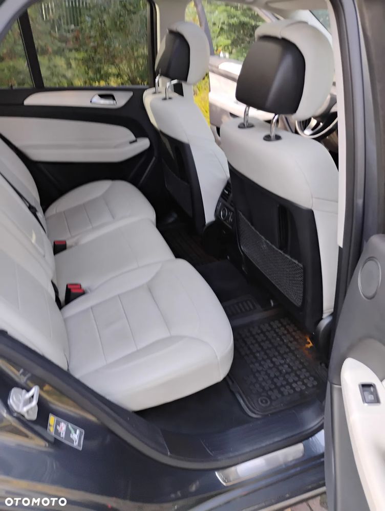 Mercedes-Benz GLE 350 d 4-Matic - 9