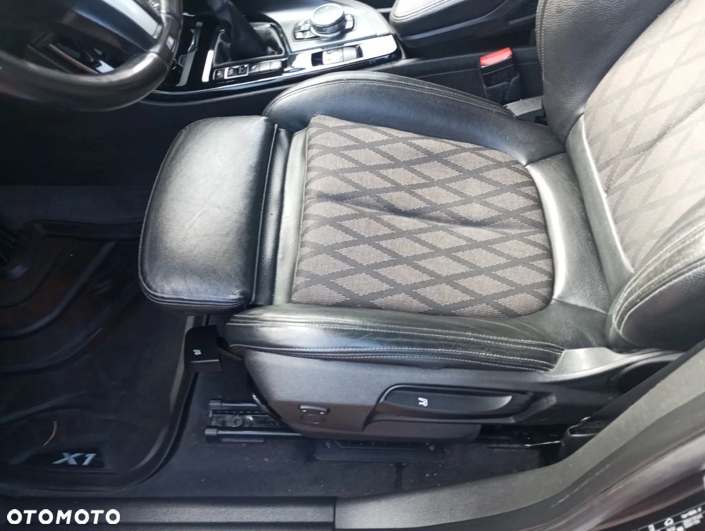 BMW X1 - 22