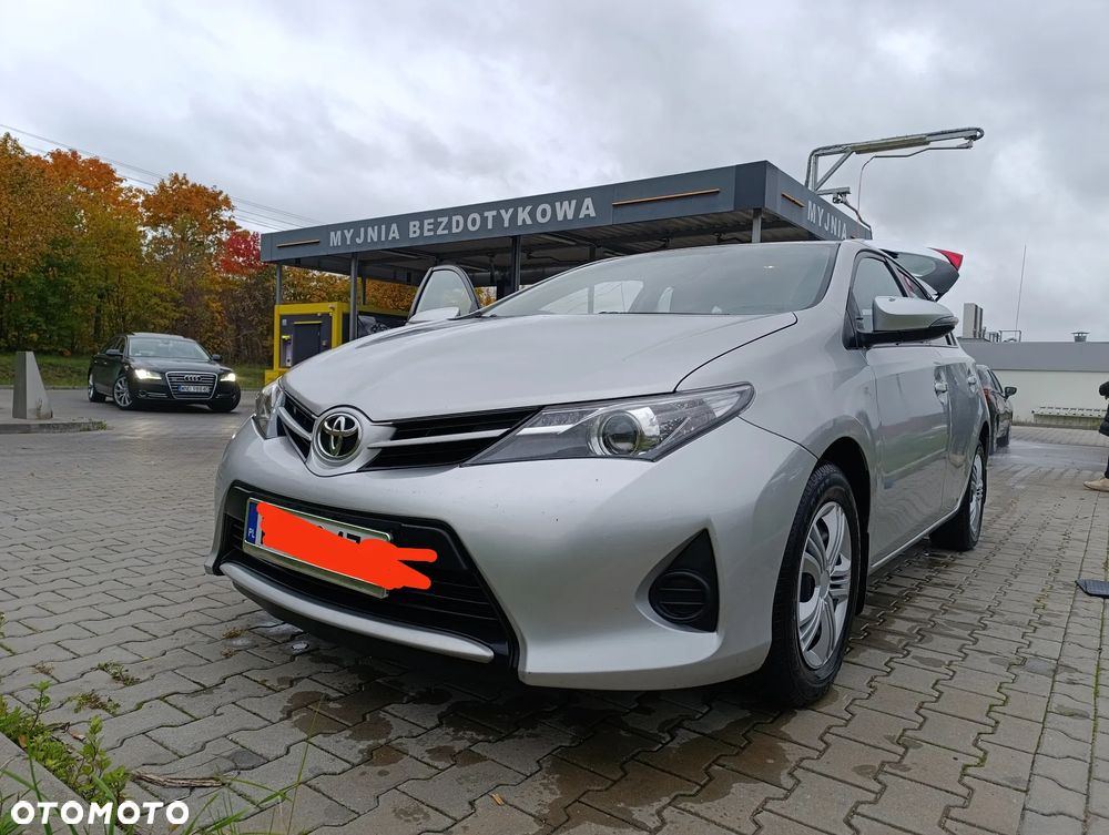 Toyota Auris 1.6 Active - 2