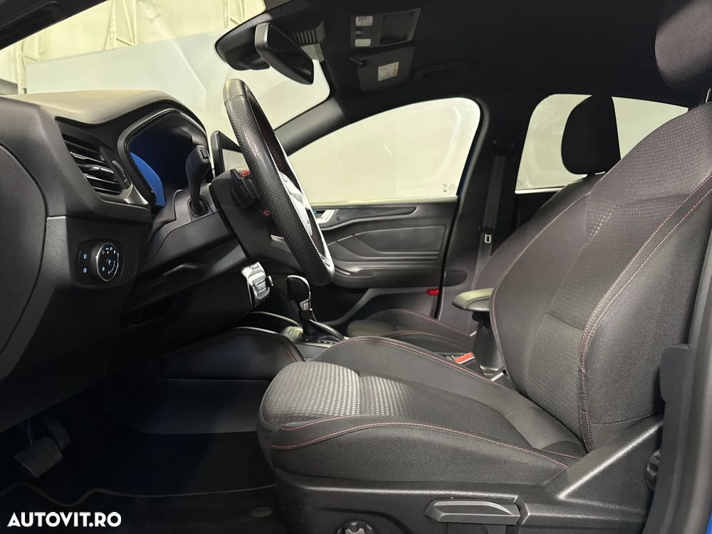 Ford Focus 1.0 EcoBoost 7DCT MHEV ST-Line - 23