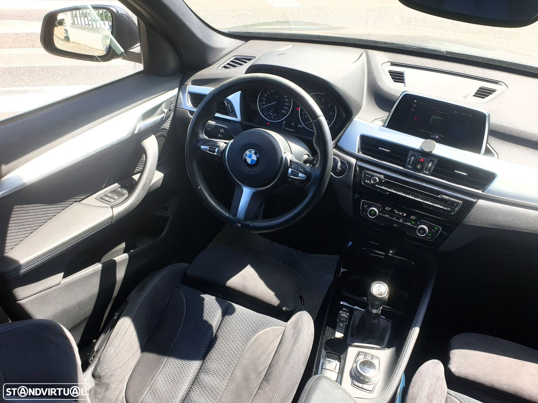 BMW X1 16 d sDrive Pack M - 17