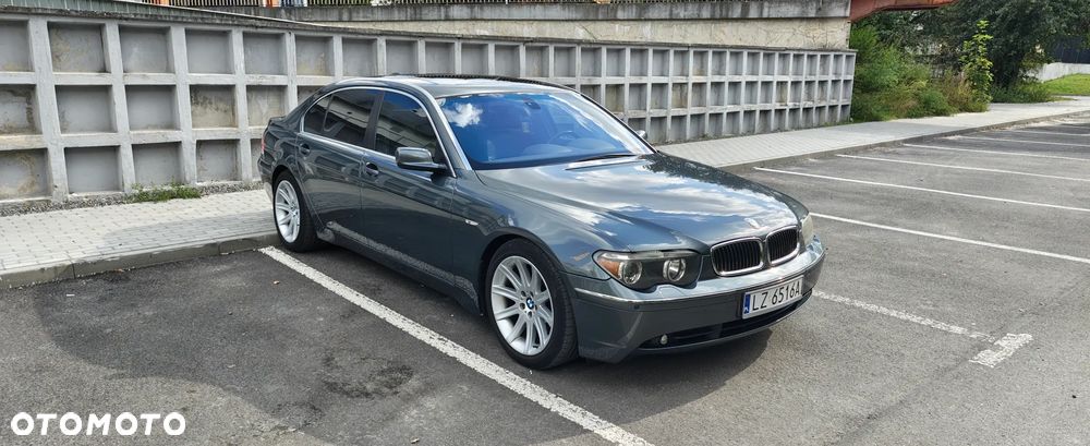 BMW Seria 7 745i L - 20