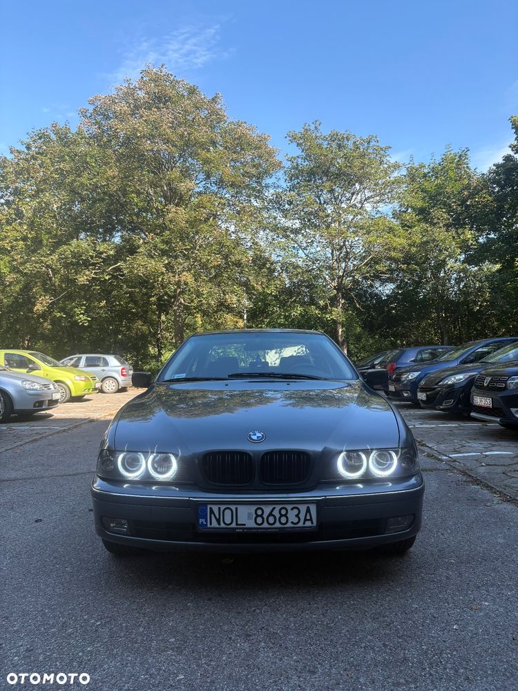BMW Seria 5 - 1