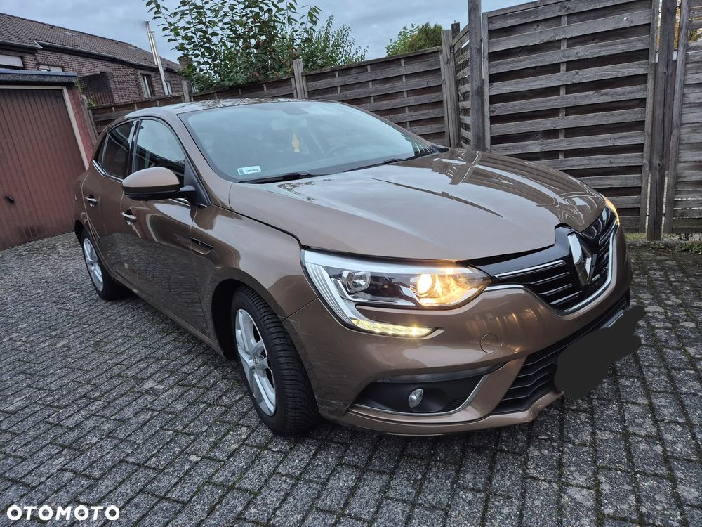 Renault Megane 1.2 Energy TCe Life - 16
