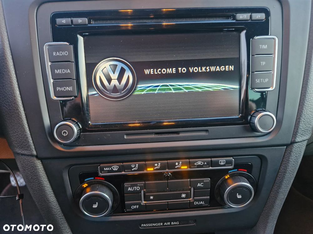 Volkswagen Golf 2.0 TDI DPF Comfortline - 12