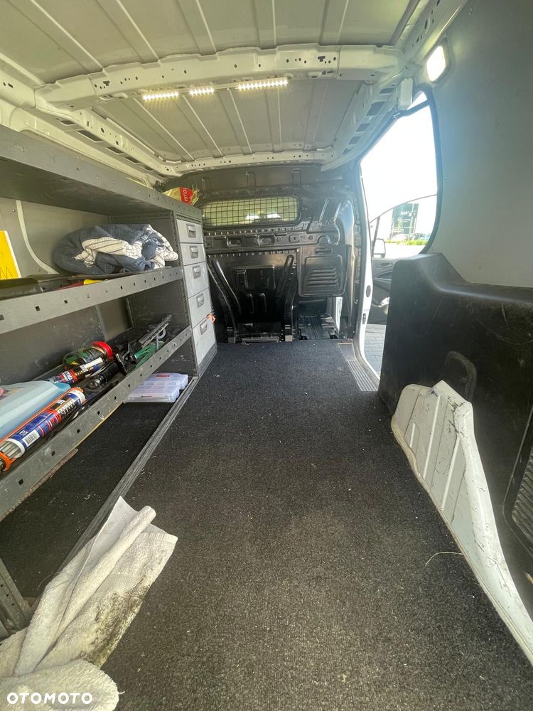 Ford TRANSIT CONNECT - 6