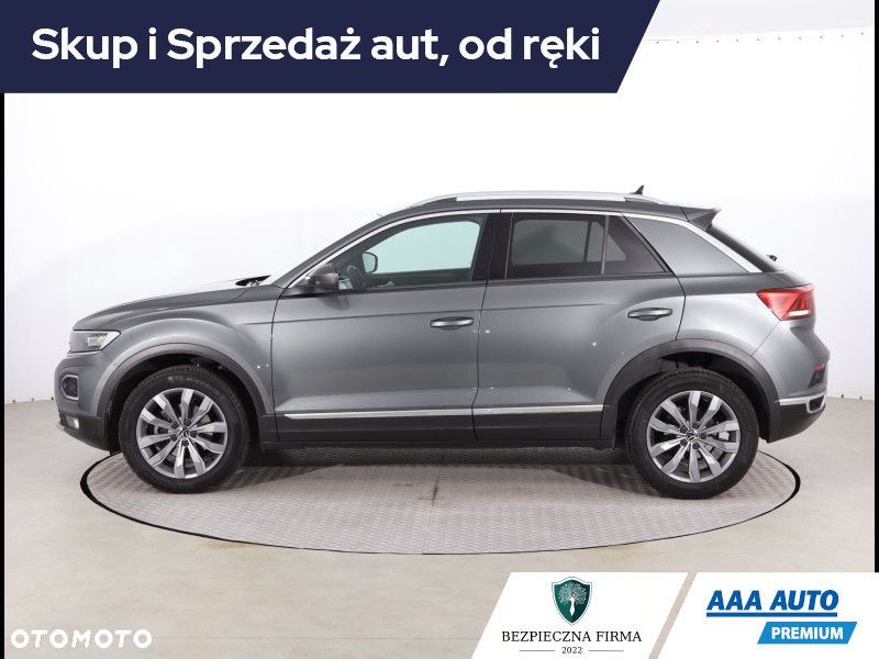 Volkswagen T-Roc - 3