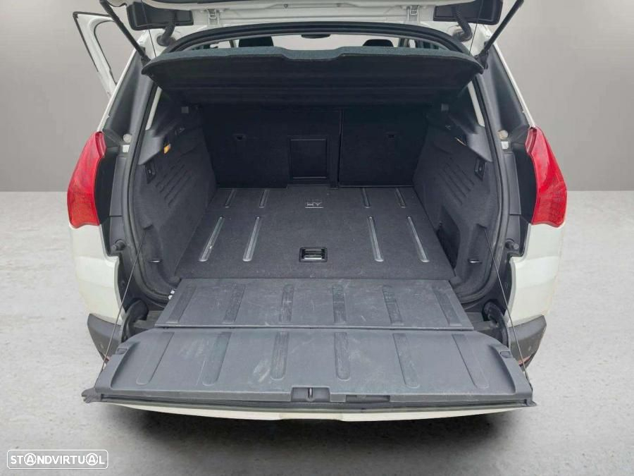 Peugeot 3008 2.0 HDi Hybrid4 85g - 11
