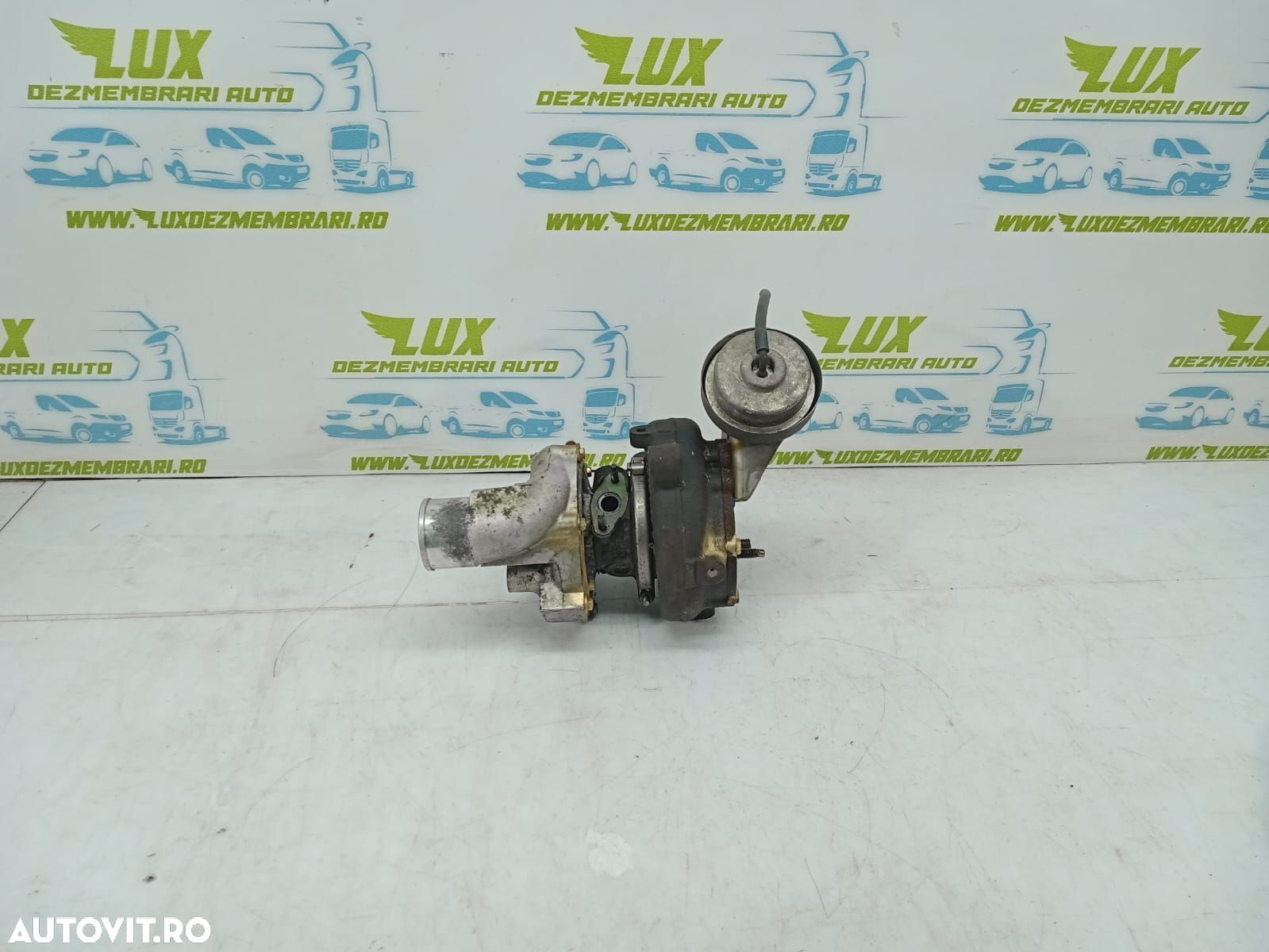 Turbo turbina 2.2 d 2ad-fhv 17201-26010 Toyota RAV4 3 (XA30) - 1