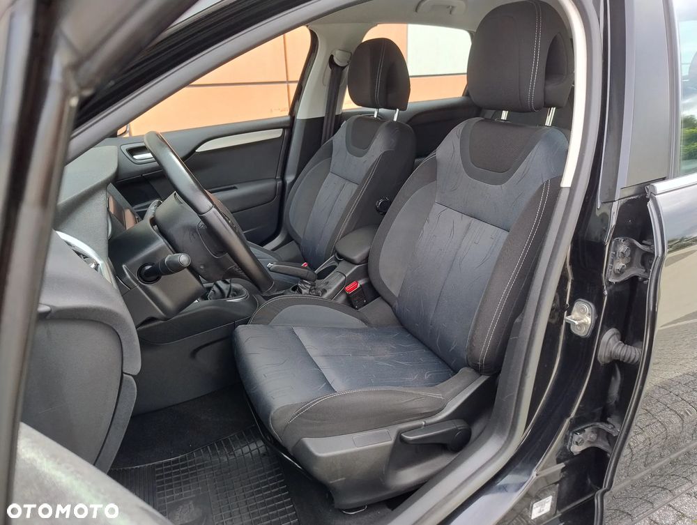 Citroën C4 VTi 95 Attraction - 9