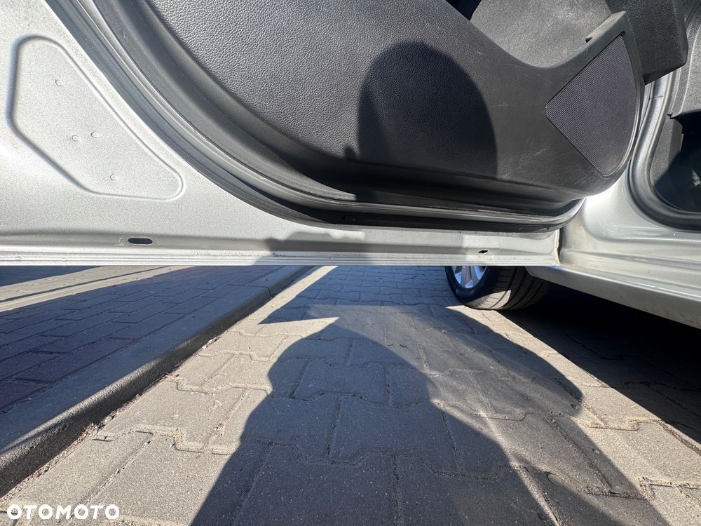 Opel Astra 1.6 CDTI Sport - 17