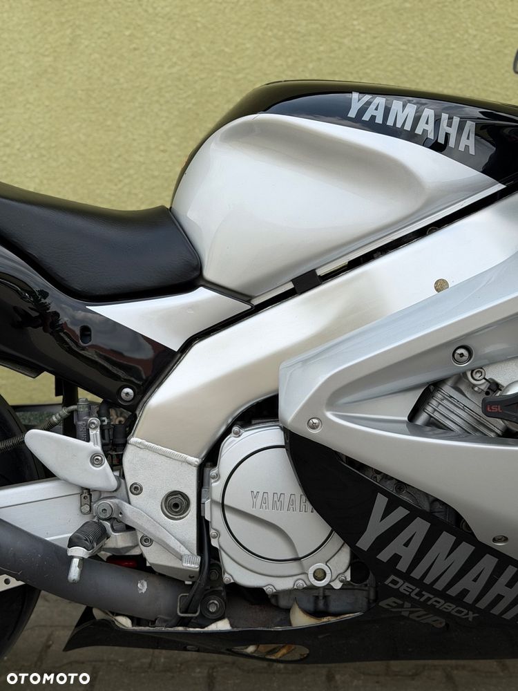 Yamaha Thunderace - 8