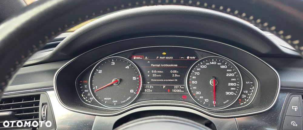 Audi A6 Avant 2.0 TDI Ultra DPF S tronic - 22