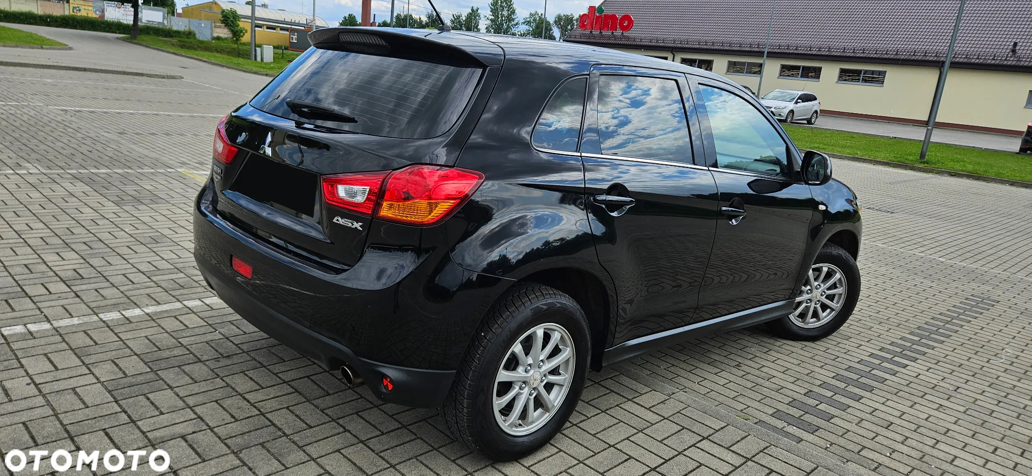Mitsubishi ASX - 3