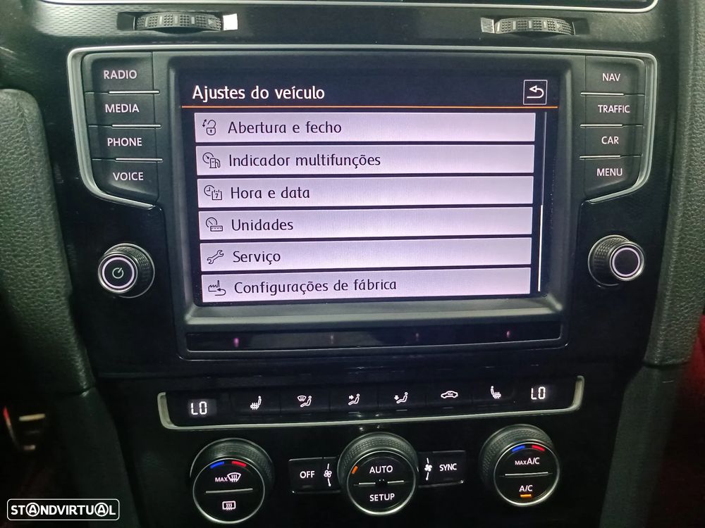 VW Golf GTI Performance BlueMotion DSG - 23