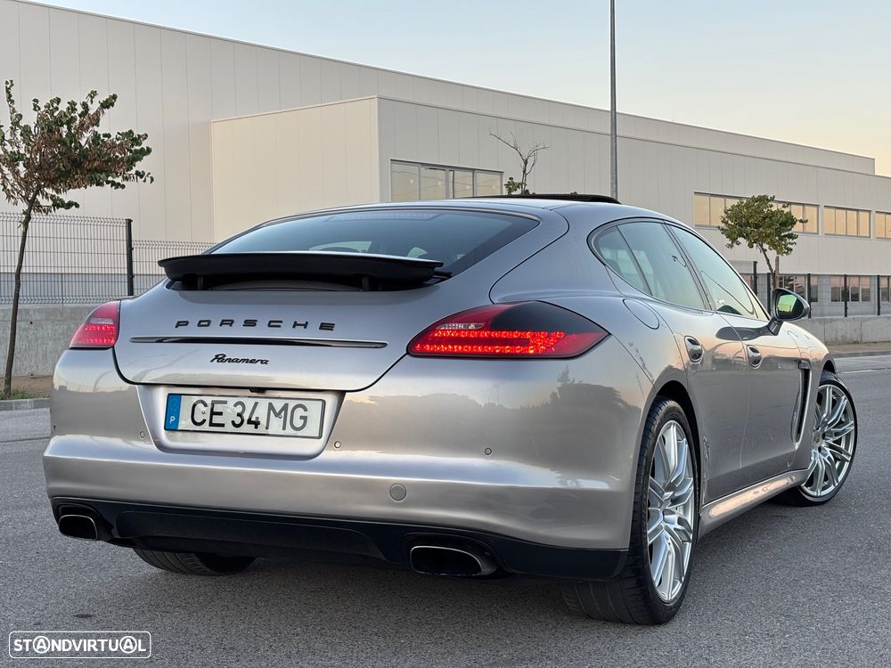 Porsche Panamera 3.0 V6 - 5