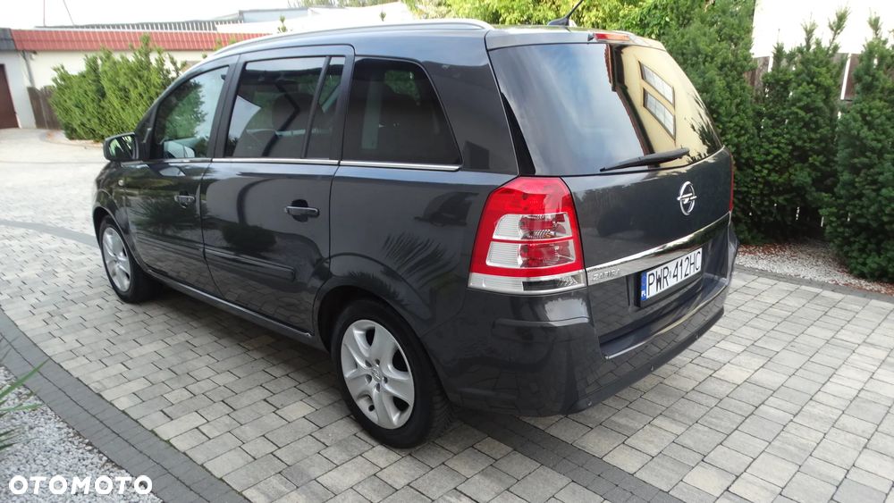 Opel Zafira 1.8 Cosmo - 7