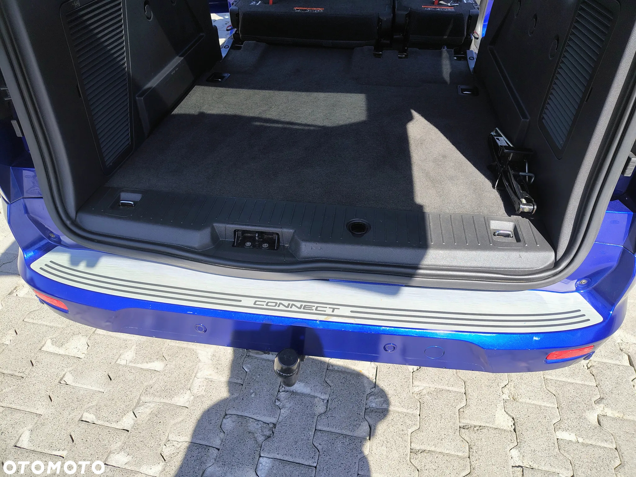 Ford Tourneo Connect Grand - 29