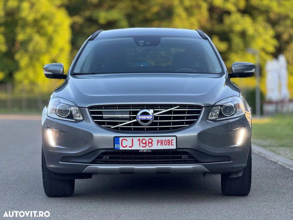 Volvo XC 60 D4 Geartronic Summum - 32