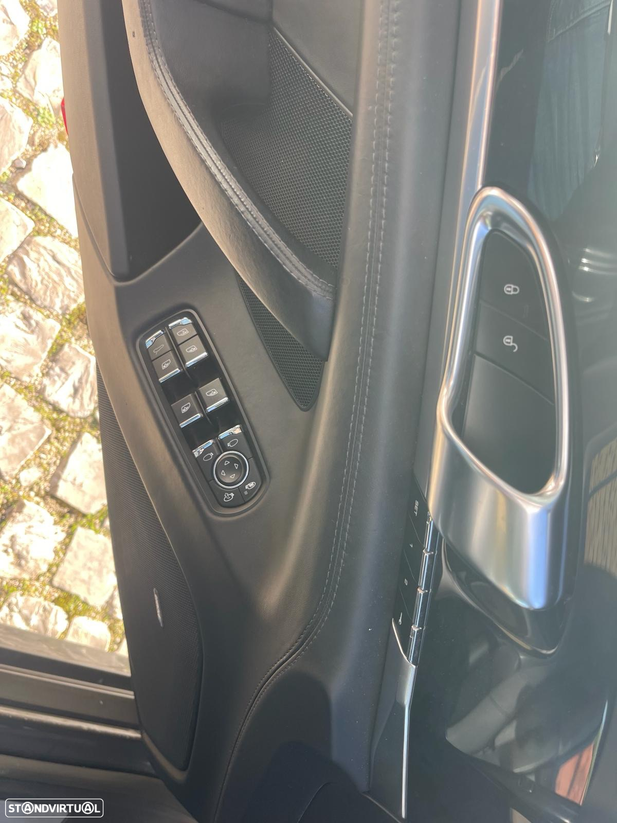 Porsche Panamera S e-Hybrid - 15