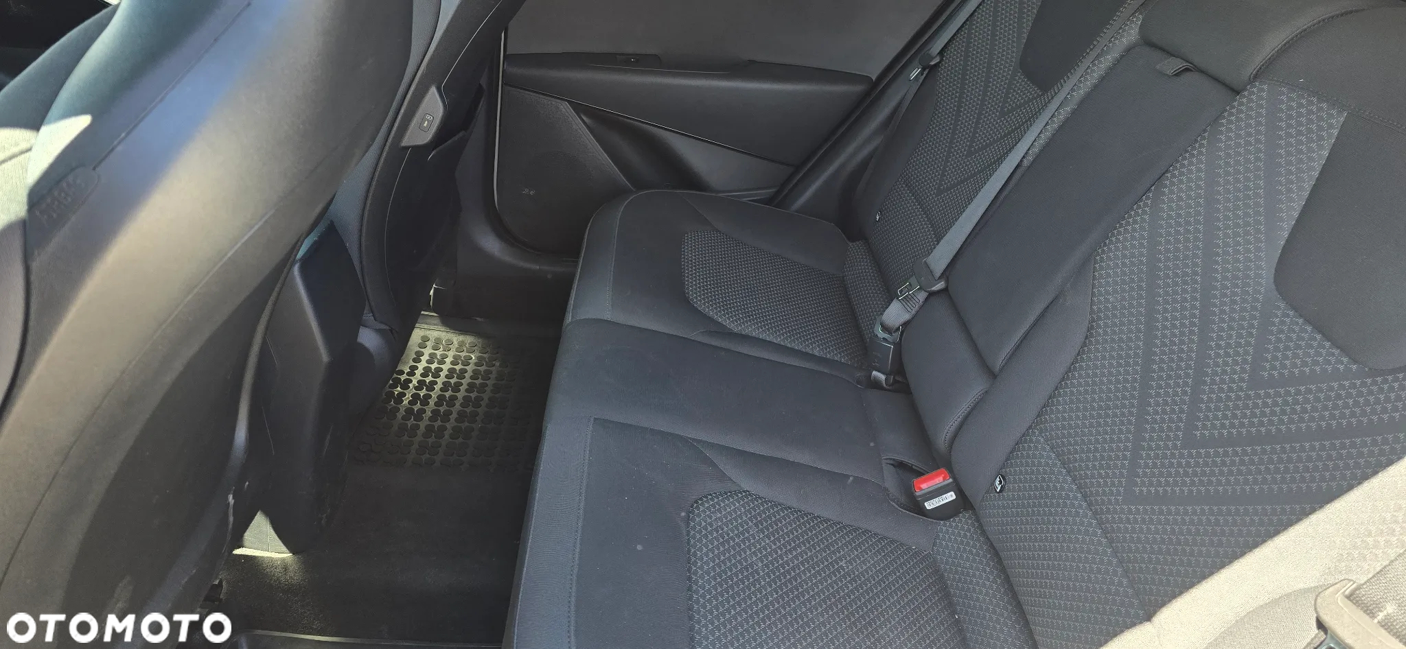 Kia Niro 1.6 GDI Hybrid L - 10