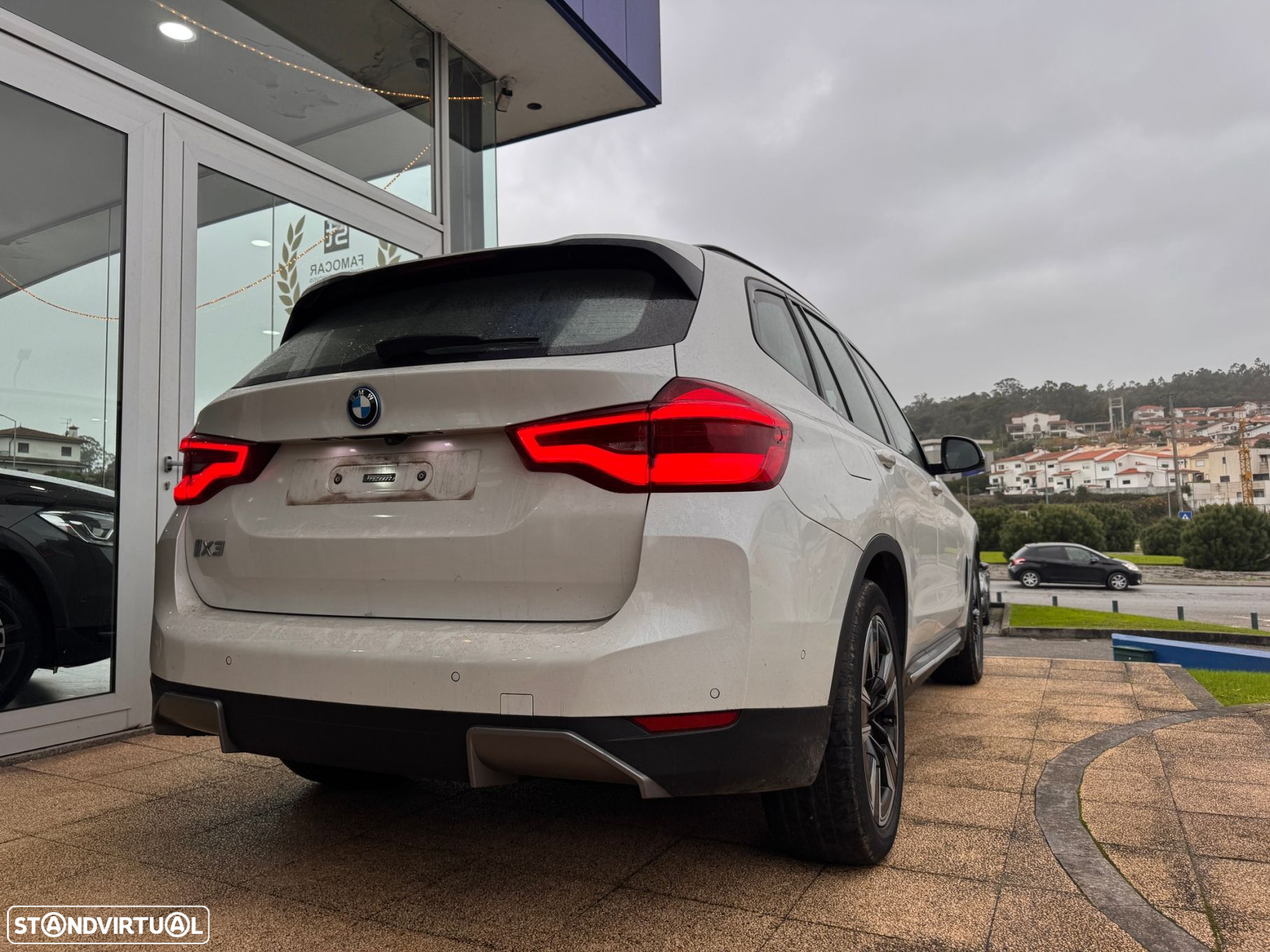 BMW iX3 Inspiring - 4
