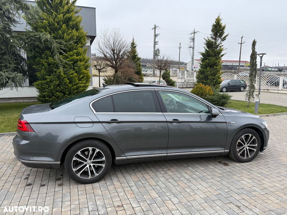 Volkswagen Passat - 10