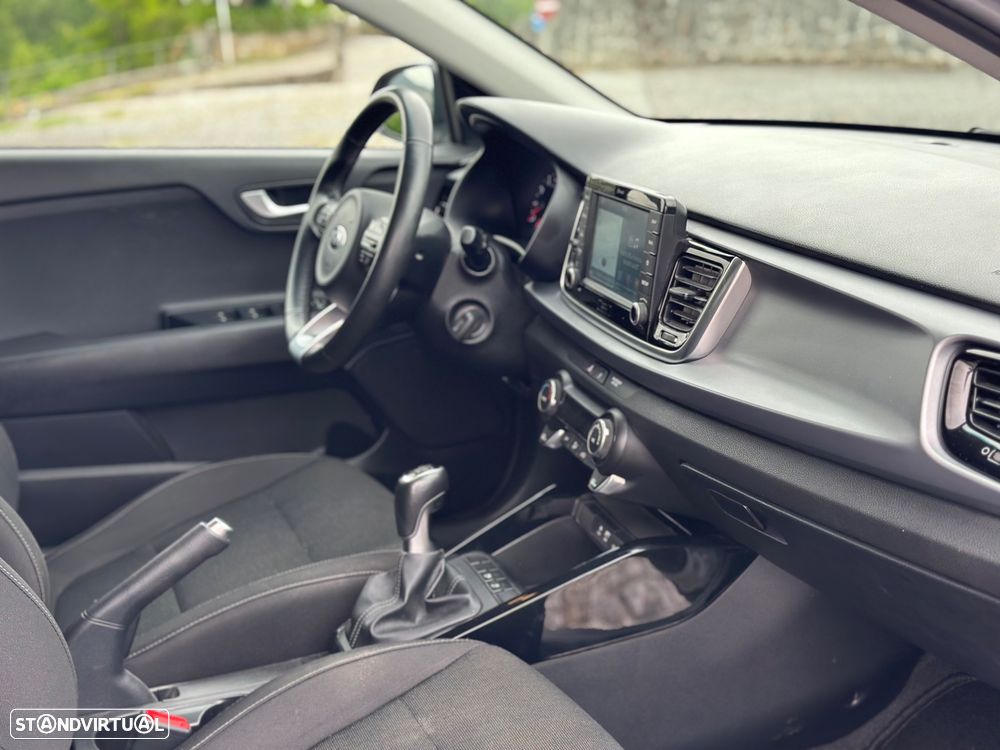 Kia Rio 1.2 CVVT Urban - 26