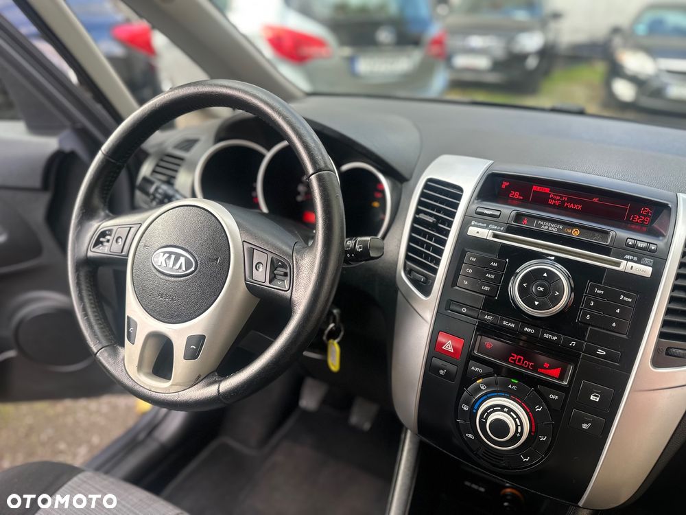 Kia Venga 1.4 CRDi XL - 19