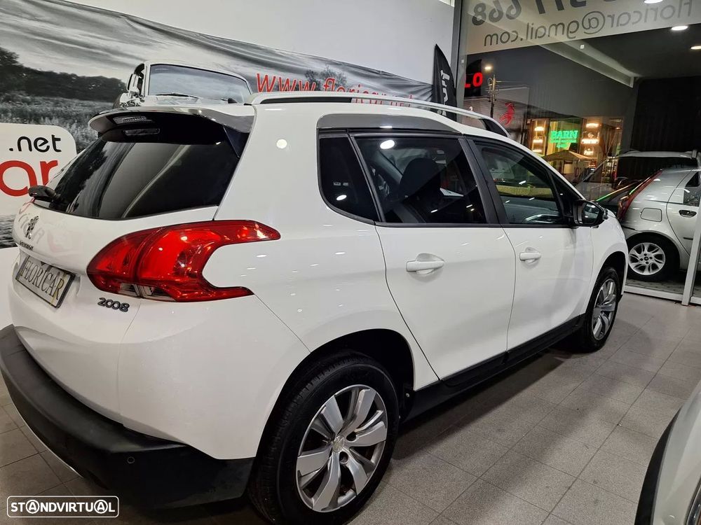 Peugeot 2008 82 VTI Allure - 21