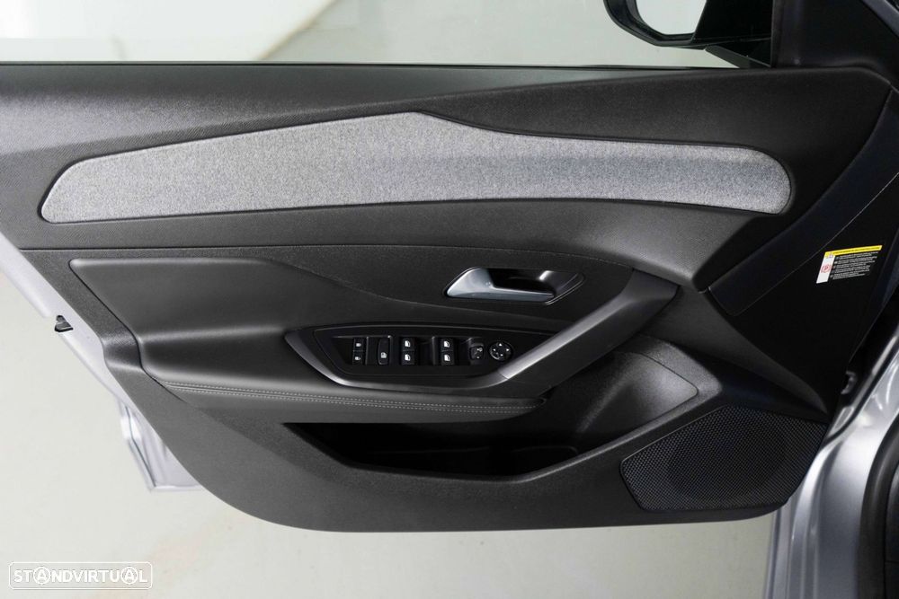 Peugeot 308 SW 1.2 Hybrid Allure e-DCS6 - 19