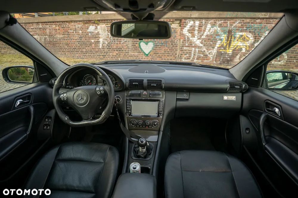 Mercedes-Benz Klasa C 280 T Avantgarde - 17