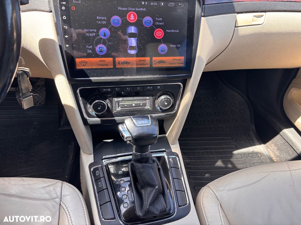 Skoda Superb 2.0 TDI Elegance DSG - 4