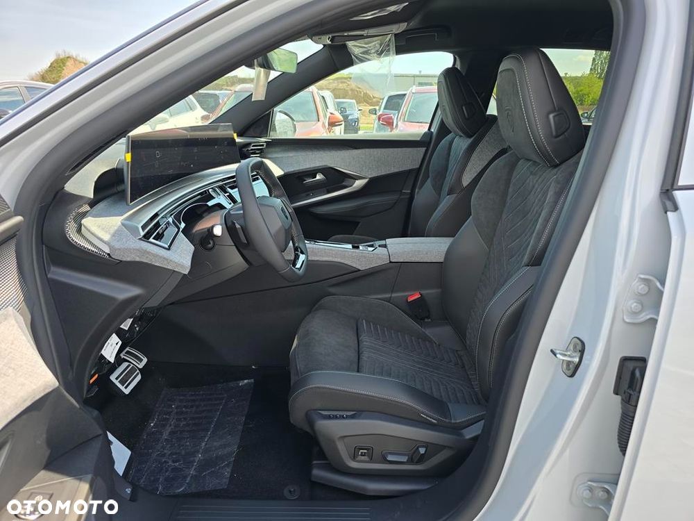 Peugeot 3008 1.6 PHEV 195 GT Exclusive e-DCS7 - 9