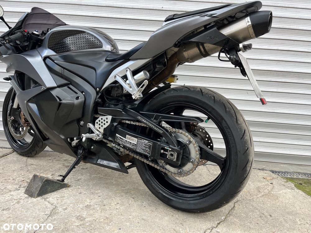 Honda CBR - 11