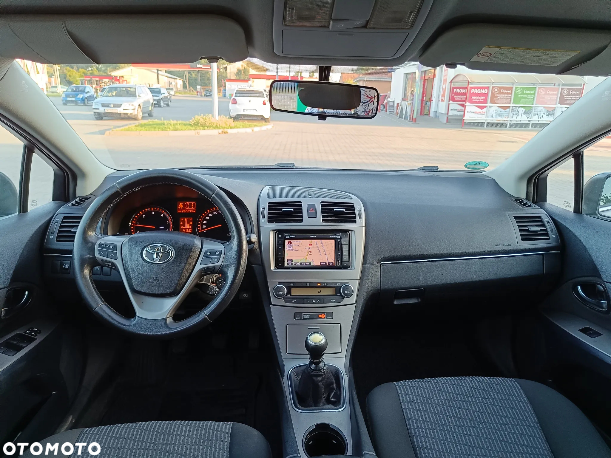Toyota Avensis 2.0 D-4D Combi Executive - 12