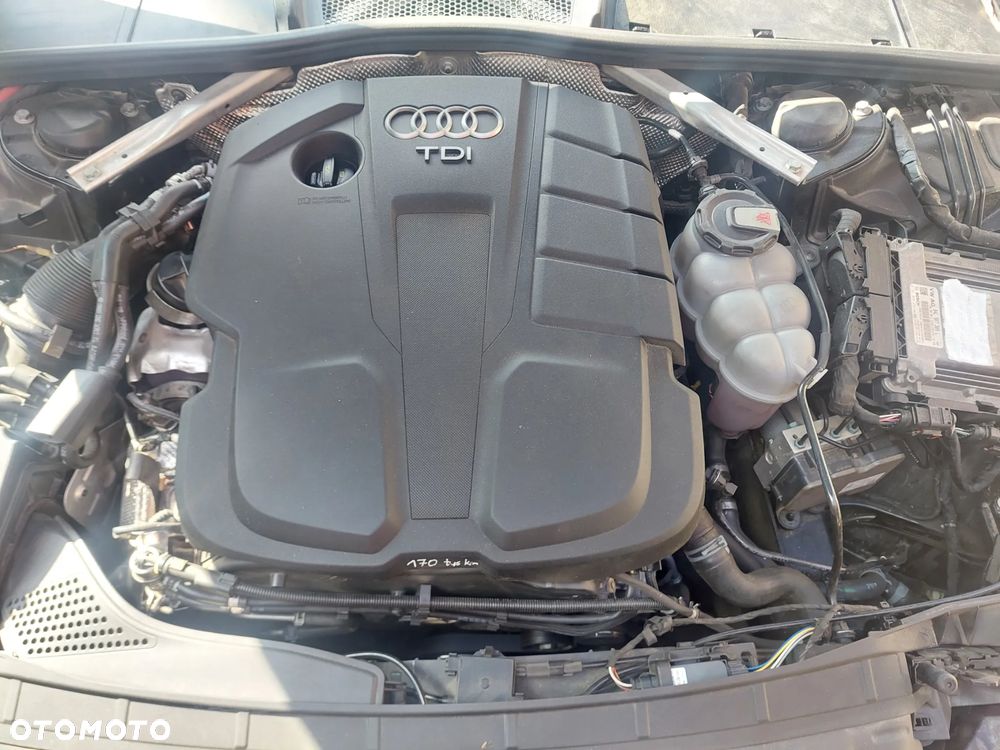 Audi A4 Avant 35 TDI S tronic - 19