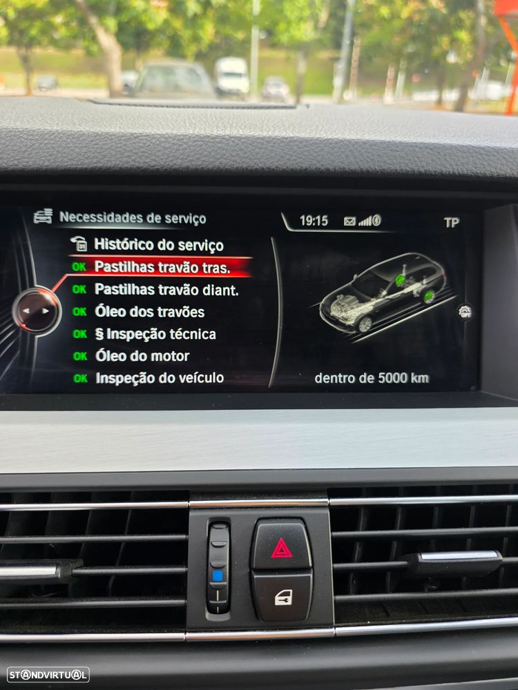 BMW 520 d Pack M Auto — fotografia 13