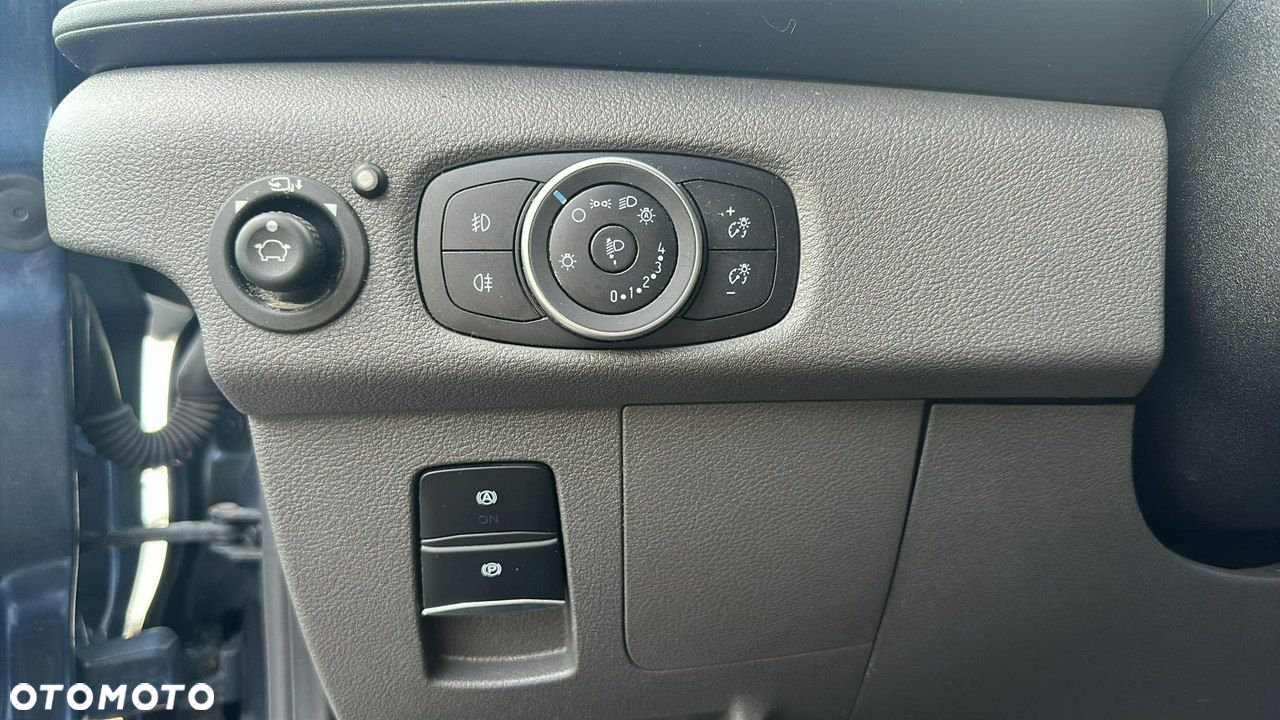 Ford Transit - 11