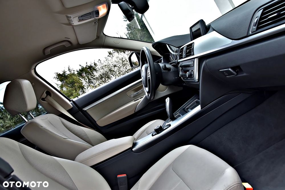 BMW 3GT 320i Luxury Line - 20