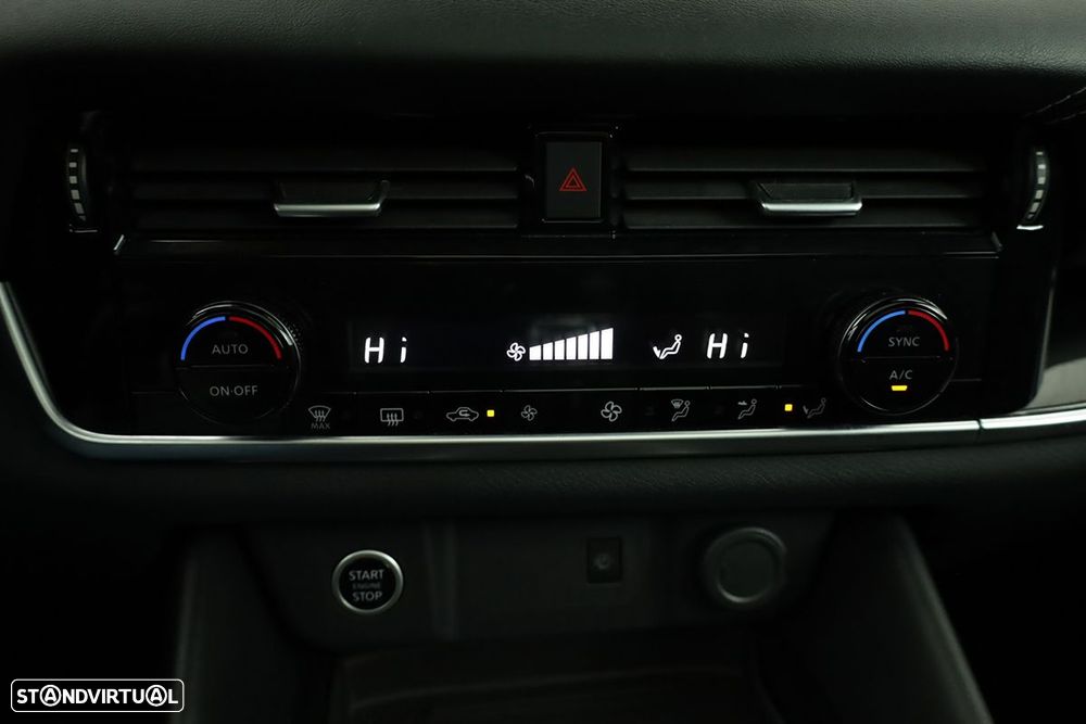 Nissan Qashqai 1.3 DIG-T N-Connecta - 13