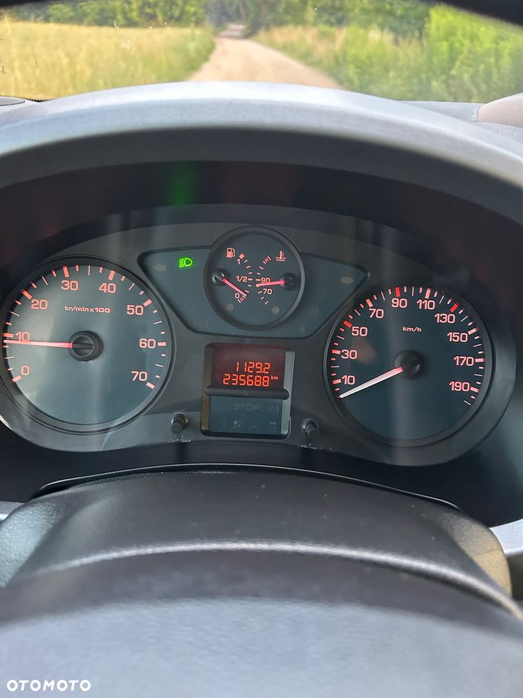 Citroën Berlingo 1.6 HDi 110 FAP XTR - 10