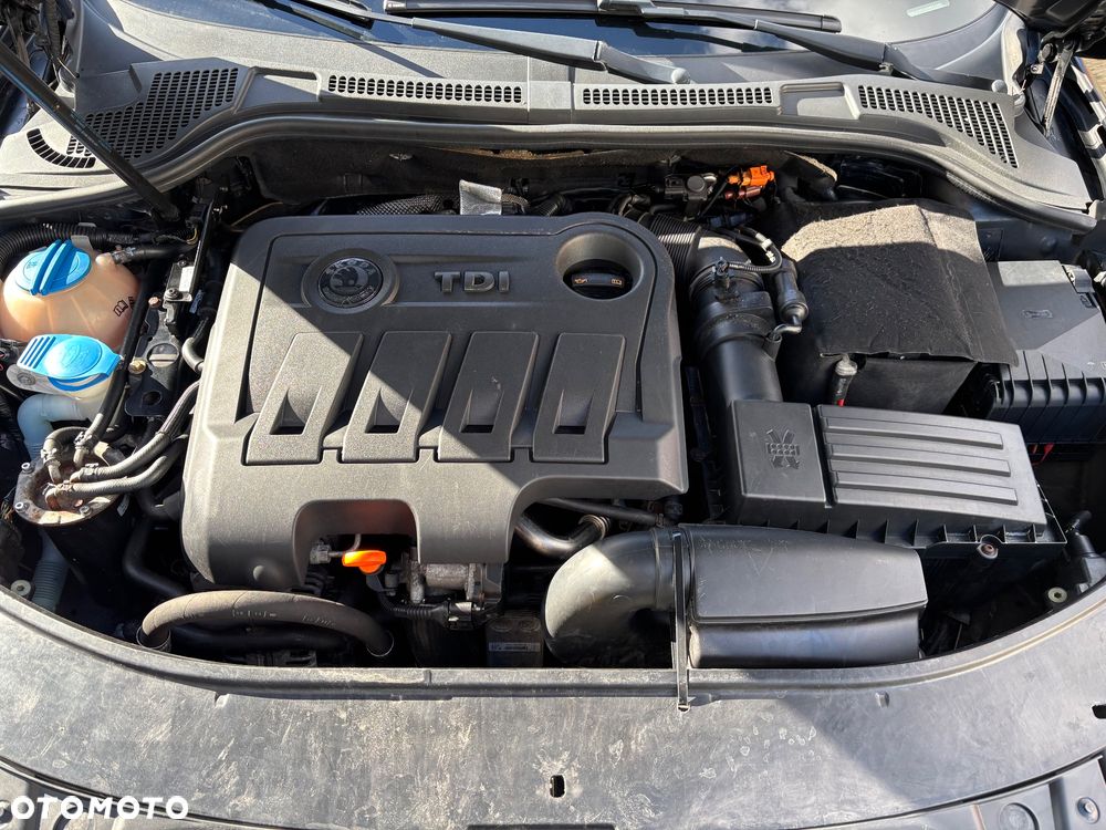 Skoda Superb 2.0 TDI DSG Elegance - 40