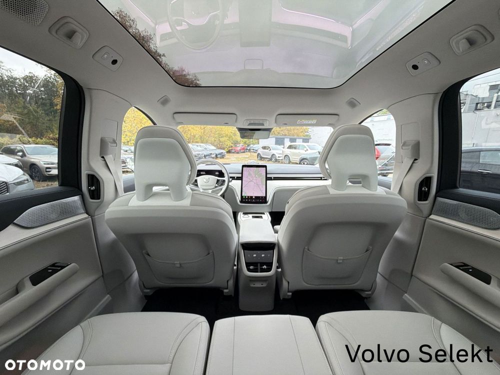 Volvo EX90 - 18